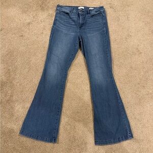 Sofia Vergara Dark Blue Flare Jeans